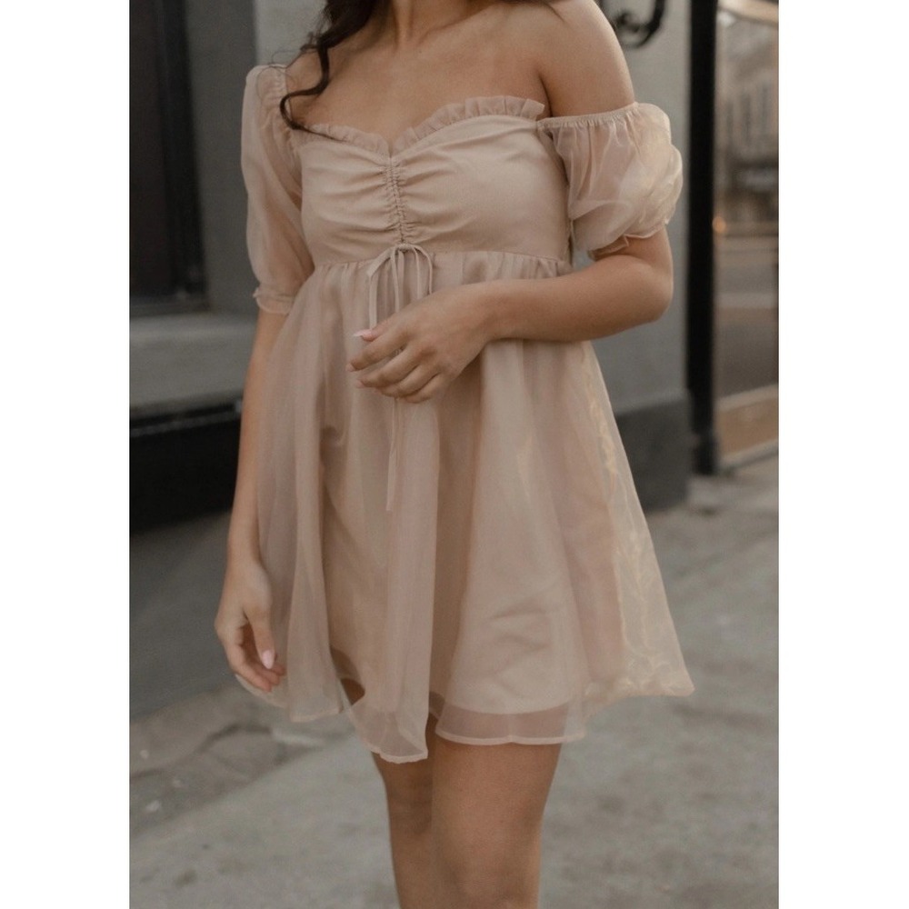 Mable‎ Baby Doll Organza  Princess Dress Blush Nude Puff Short Sleeve Size Small